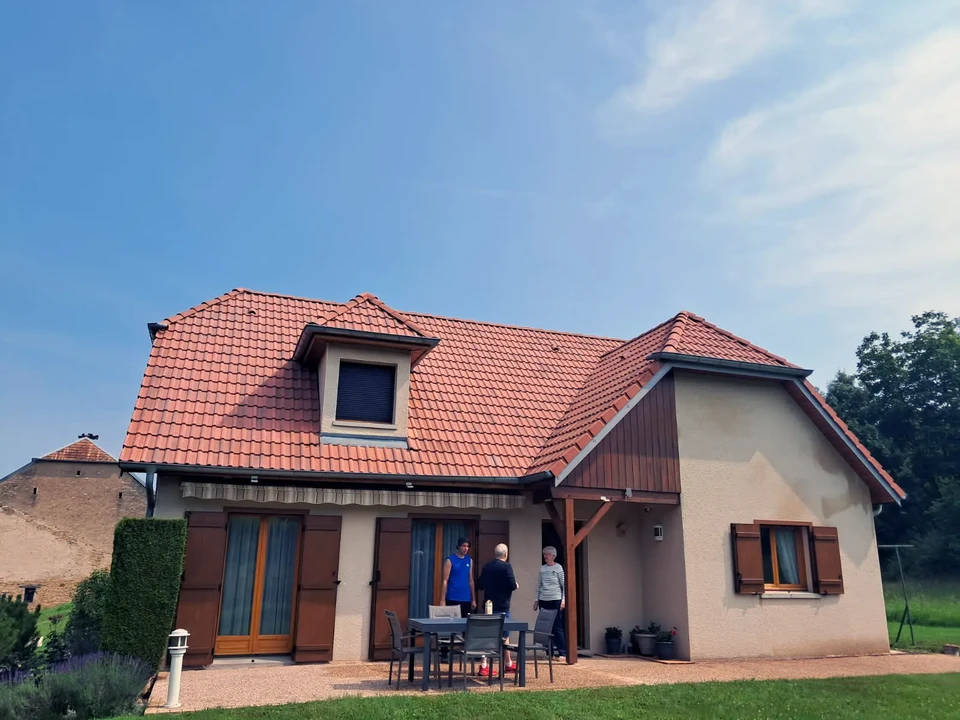 Gros plan sur des tuiles de toit